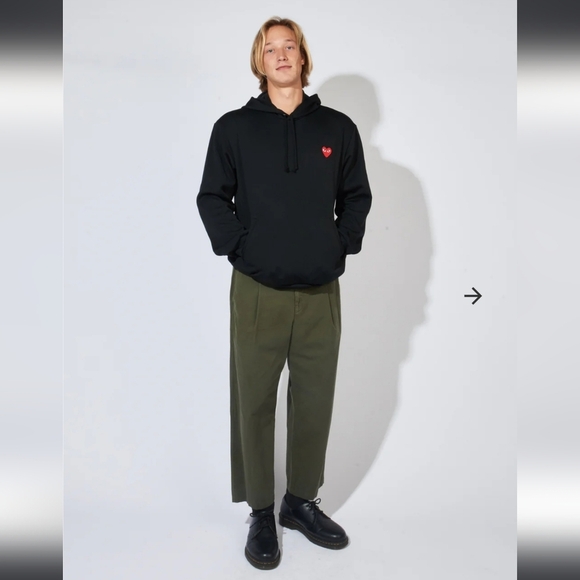 Comme Des Garçons PLAYBlack/Red Heart Play Hooded Sweatshirt Retails $350 - Picture 3 of 12